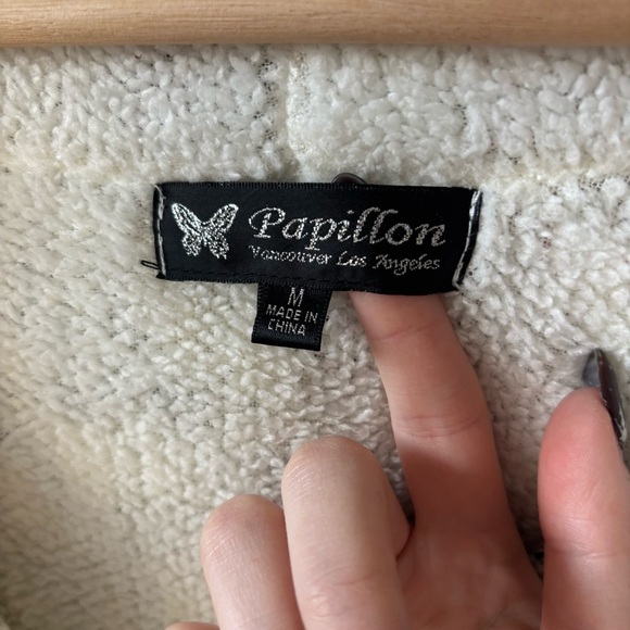 Papillon Y2K Black and White Knit Cardigan - Picture 3 of 8